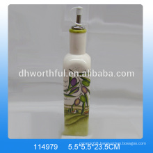 High-quality ceramic oil bottle with olive decal printing for tableware